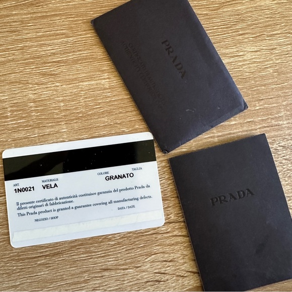 PRADA GALLERIA LUX SAFFIANO 2WAY TOP HANDLE SATCHEL BURGUNDY BAG ONE OF A KIND - Picture 6 of 16